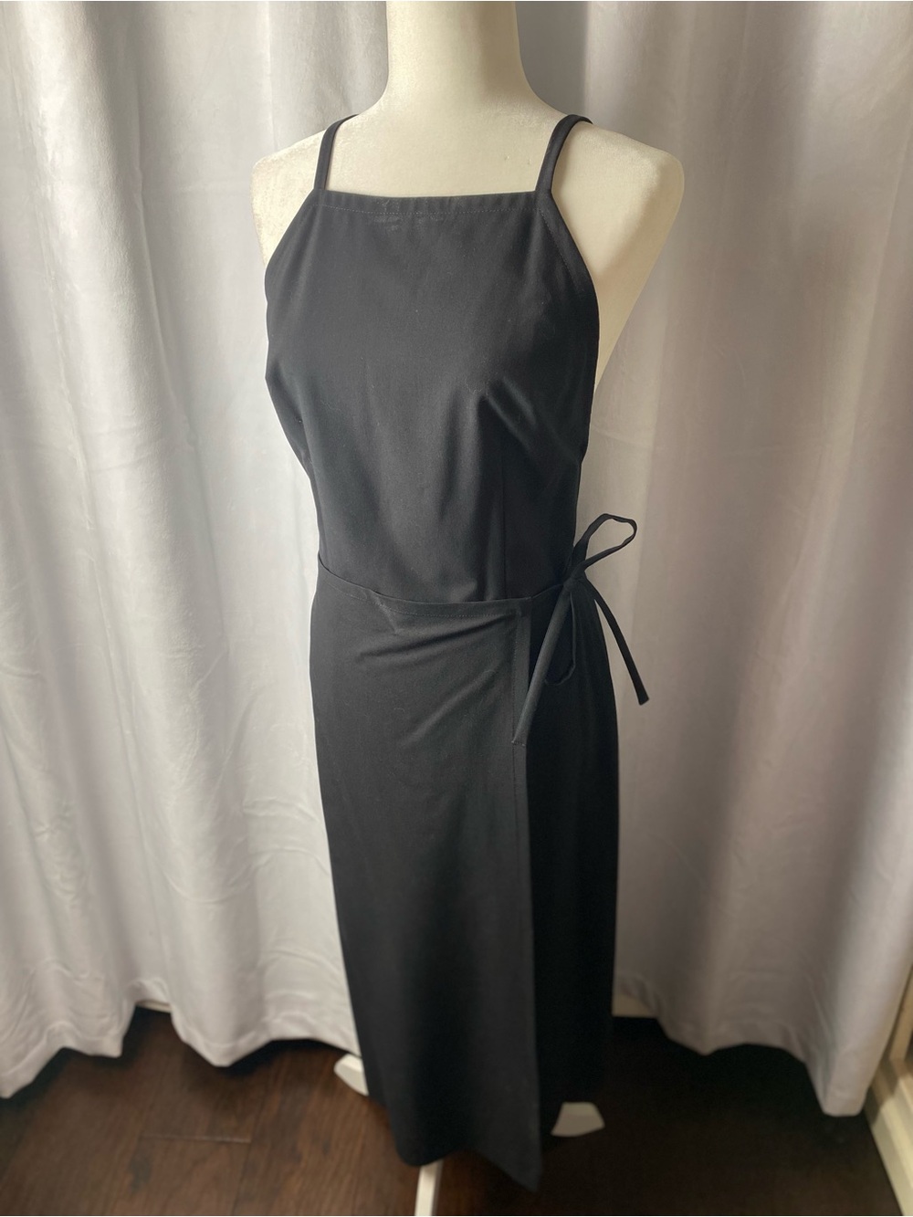 LAUNDRY sexy apron dress. - Picture 4 of 10